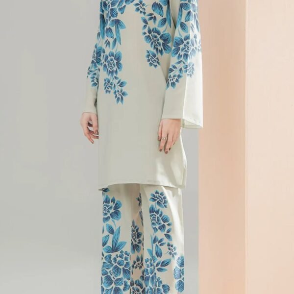 PRINTED SUIT