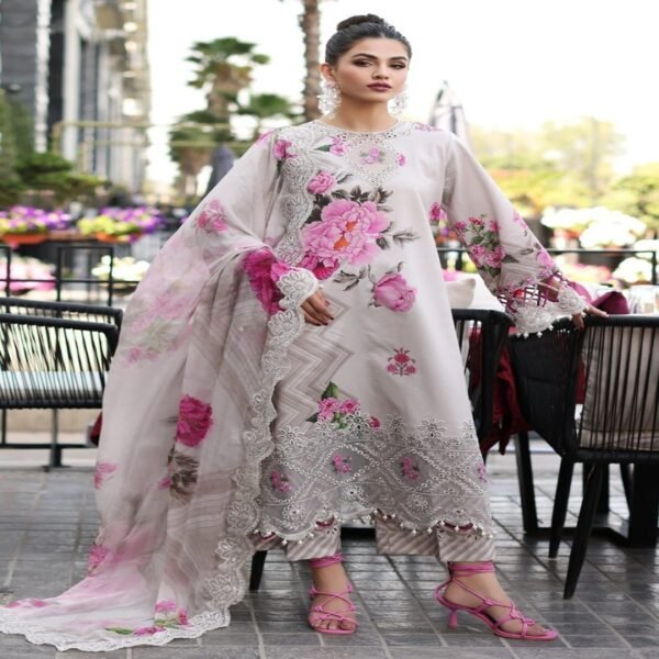 EMBROIDERED SILK SUIT